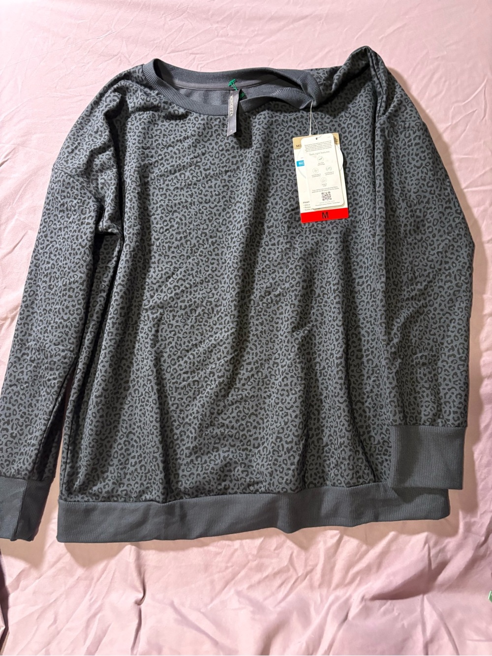 Mondetta Women's Grey Leopard-Print Pullover Sweatshirt